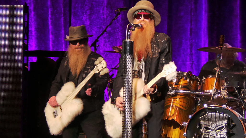 ZZ Top Billy and Dusty showing Kingston how to Rock March 3, 2015