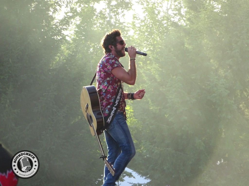 Thomas Rhett sings to 35,000+ at Boots and Hearts - Photo: Corey Kelly
