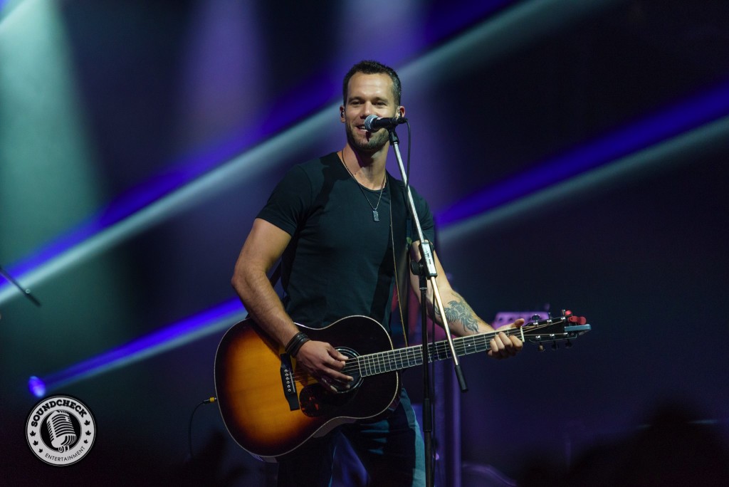 Chad Brownlee @ the Kitchen Party at CCMA 2015