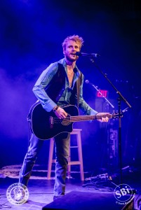 Yoan Performs at The Roxy Theatre in Barrie on the Airwaves Tour: Photo Scott Burns 