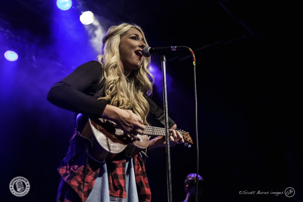 Madeline Merlo performs at KX Country's Bright Light Big Country concert at The Phoenix Concert Theatre - Photo: Scott Burns
