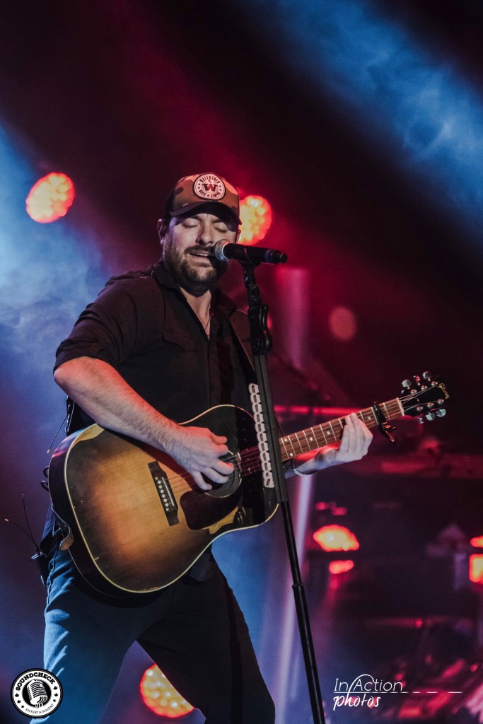 Chris Young performs at AMSOIL Arena in Duluth - Photo: In Action Photo