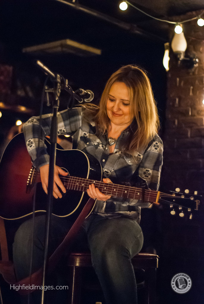 Andrea performs at Four Chords and the Truth @ The Dakota Tavern - Photo: Mike Highfield 