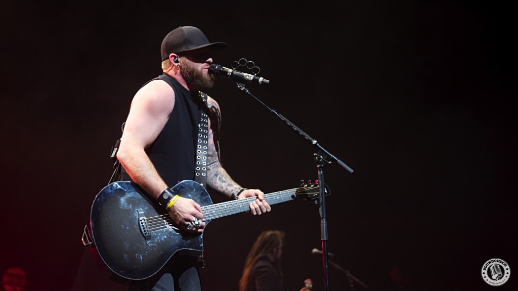 Brantley Gilbert performs during the Blackout Tour stop @ Budweiser Gardens in London, ONT - Photo: Corey Kelly