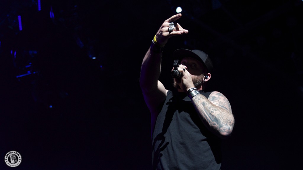 Brantley Gilbert performs during the Blackout Tour stop @ Budweiser Gardens in London, ONT - Photo: Corey Kelly