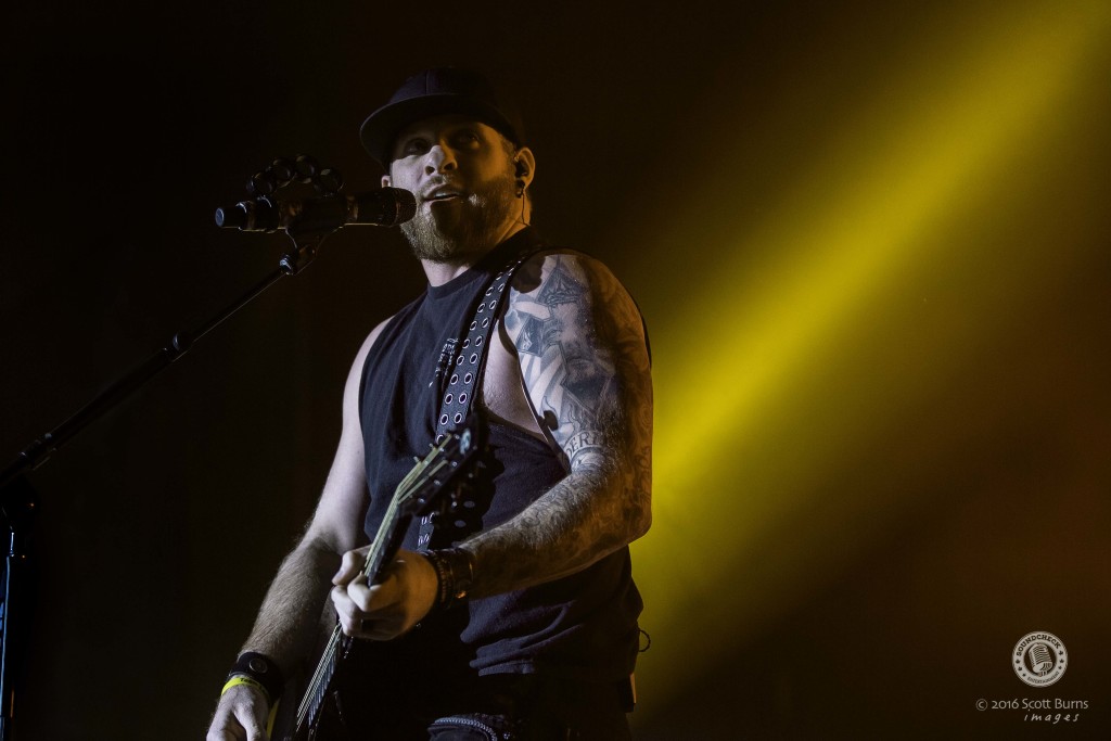 Brantley Gilbert performs at the GM Centre in Oshawa - Photo: Scott Burns