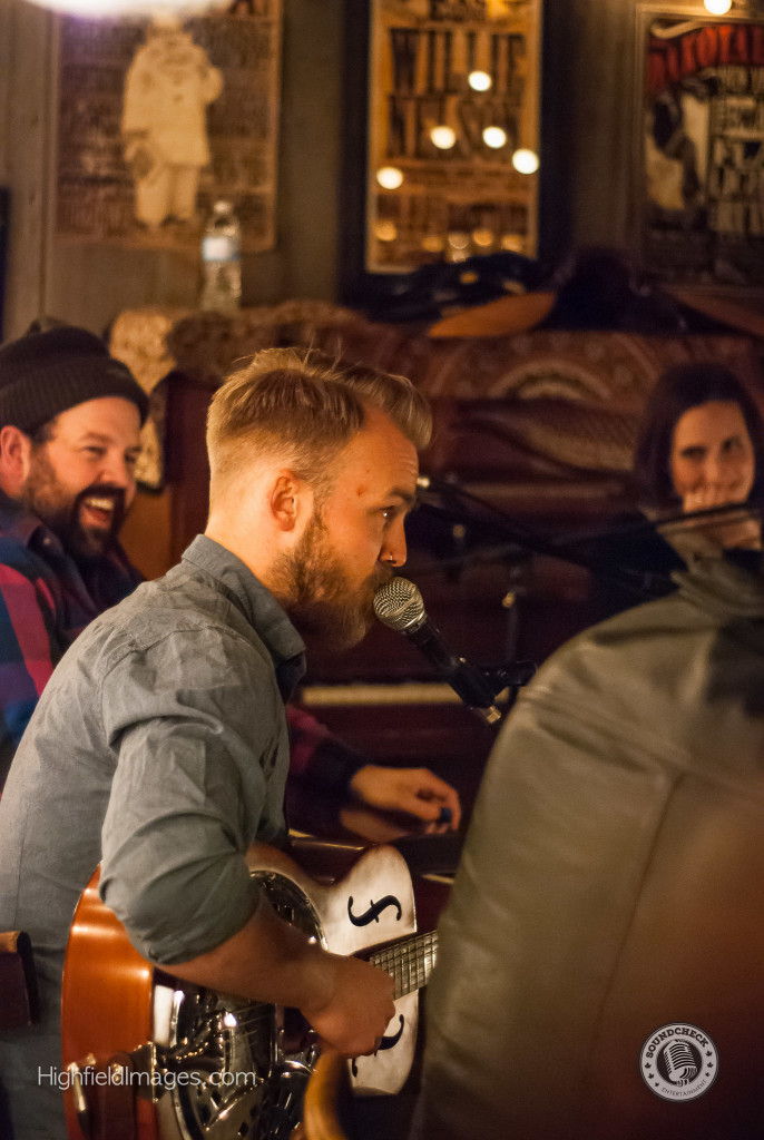 Joey Landreth performs at Four Chords and the Truth @ The Dakota Tavern - Photo: Mike Highfield 