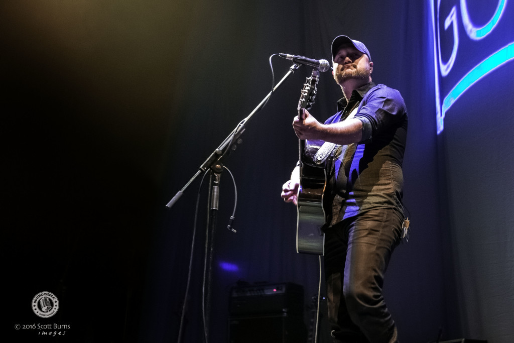 Aaron Goodvin performs in Kitchener at Center In The Square - Photo: Scott Burns