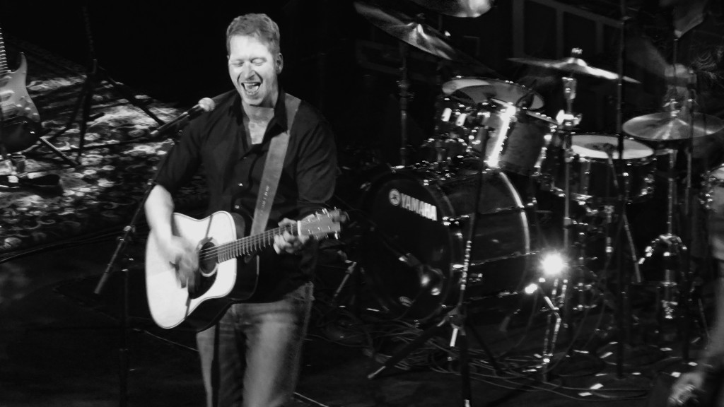 Barrett Baber performs at The Joint in Las Vegas - Photo: Corey Kelly
