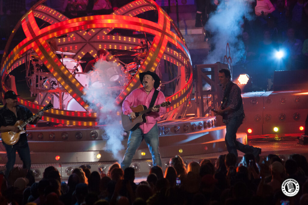 Garth Brooks performs at FirstOntario Center - Photo: Ray Williams