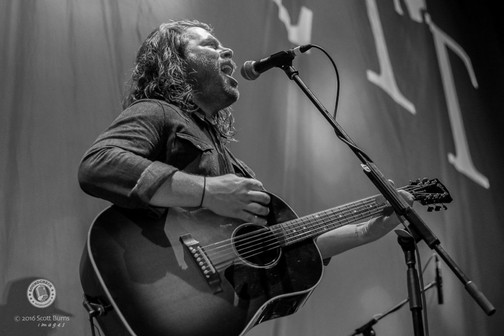 JJ Shiplett performs in Kitchener at Center In The Square - Photo: Scott Burns