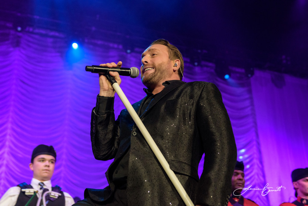 Johnny Reid performs at the Scotiabank Centre In Halifax - Photo: James Bennett