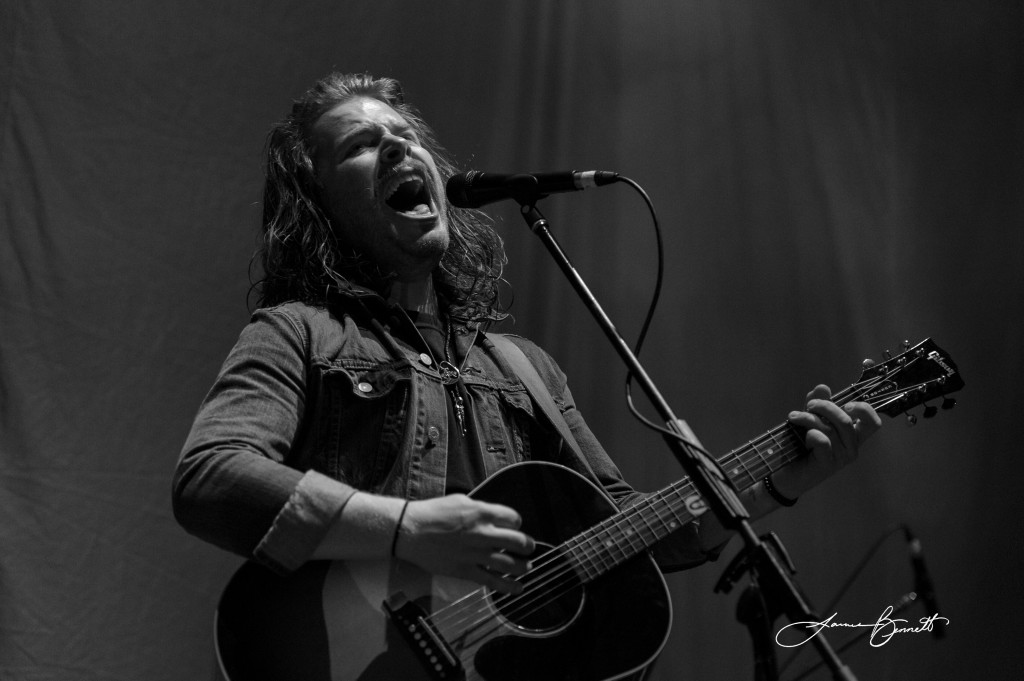 JJ Shiplett performs at the Scotiabank Centre In Halifax - Photo: James Bennett