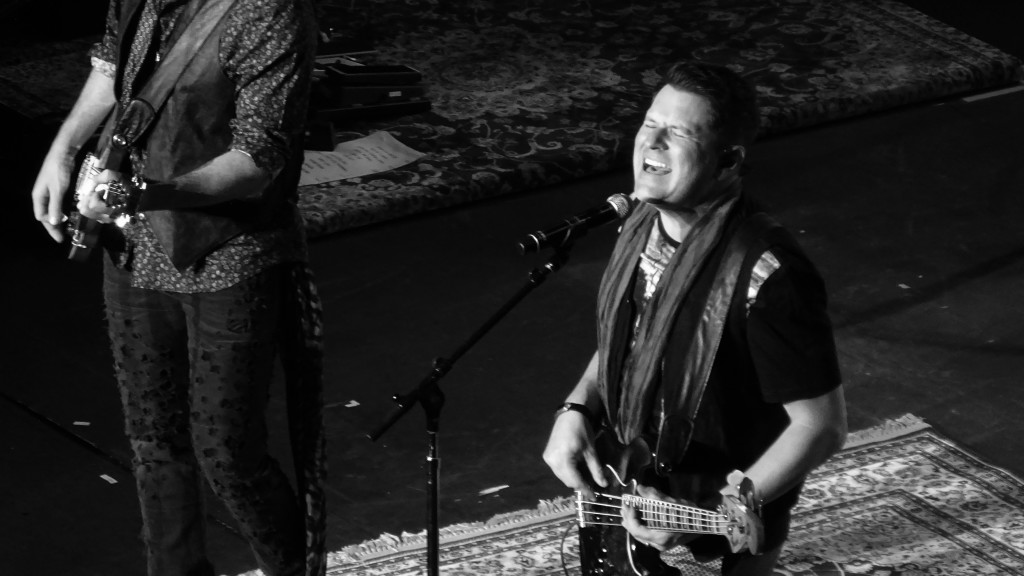 Jay Demarcus of Rascal Flatts performs at The Joint in Las Vegas - Photo: Corey Kelly 