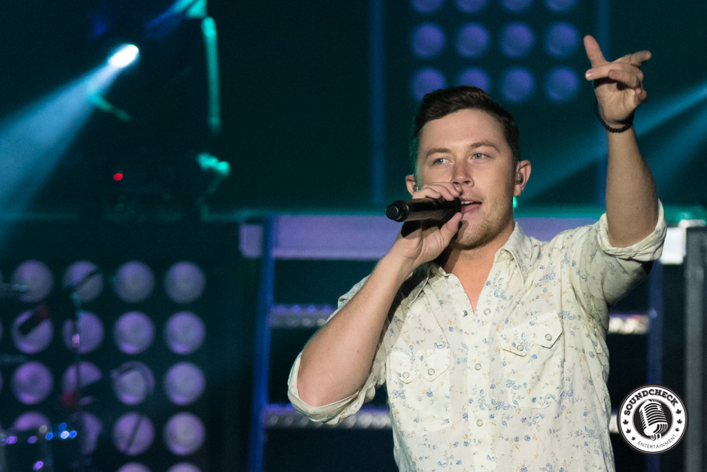 Scotty McCreery performs at Mystic Lake Casino - Photo: Chad Johnson - In Action Photos
