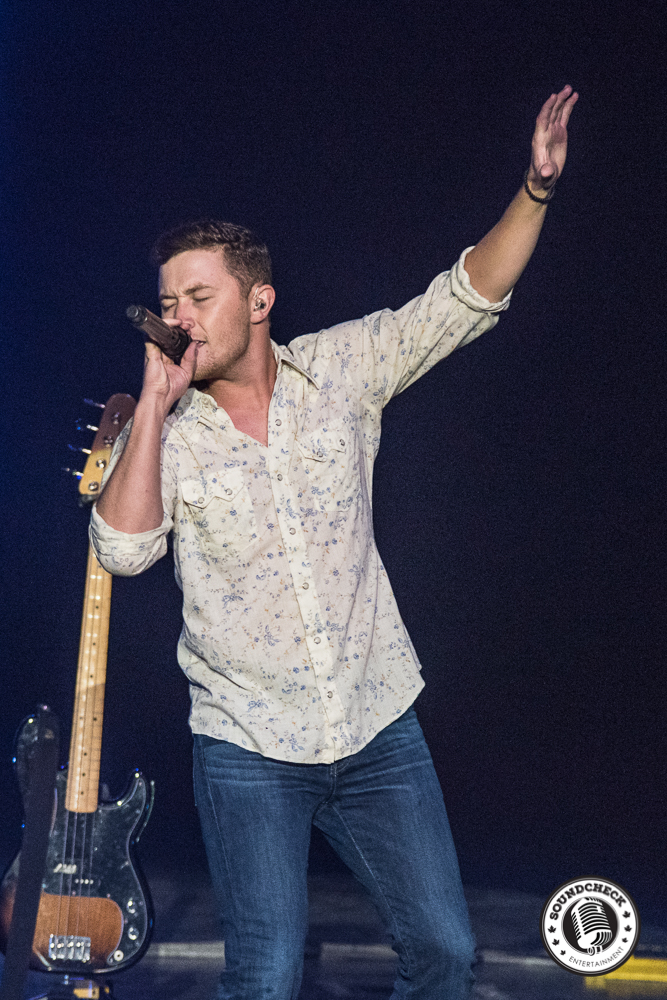 Scotty McCreery performs at Mystic Lake Casino - Photo: InAction Photos