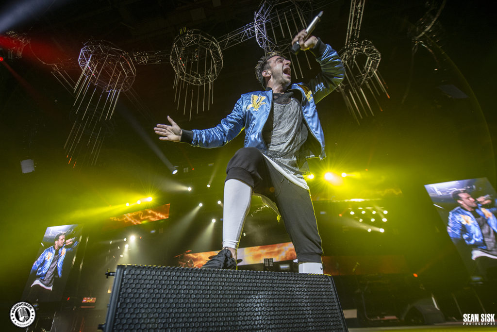 Jacob Hoggard of Hedley at the Canadian Tire Centre in Ottawa - photo by Sean Sisk