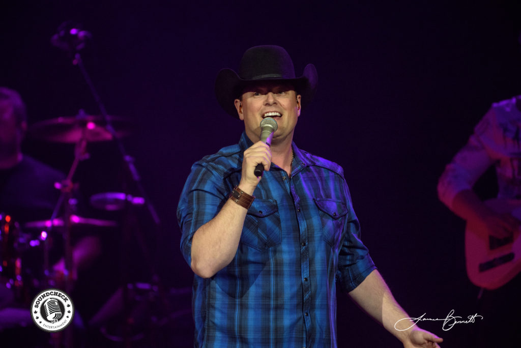 Gord Bamford performs in Halifax at Scotiabank Centre - Photo: James Bennett 
