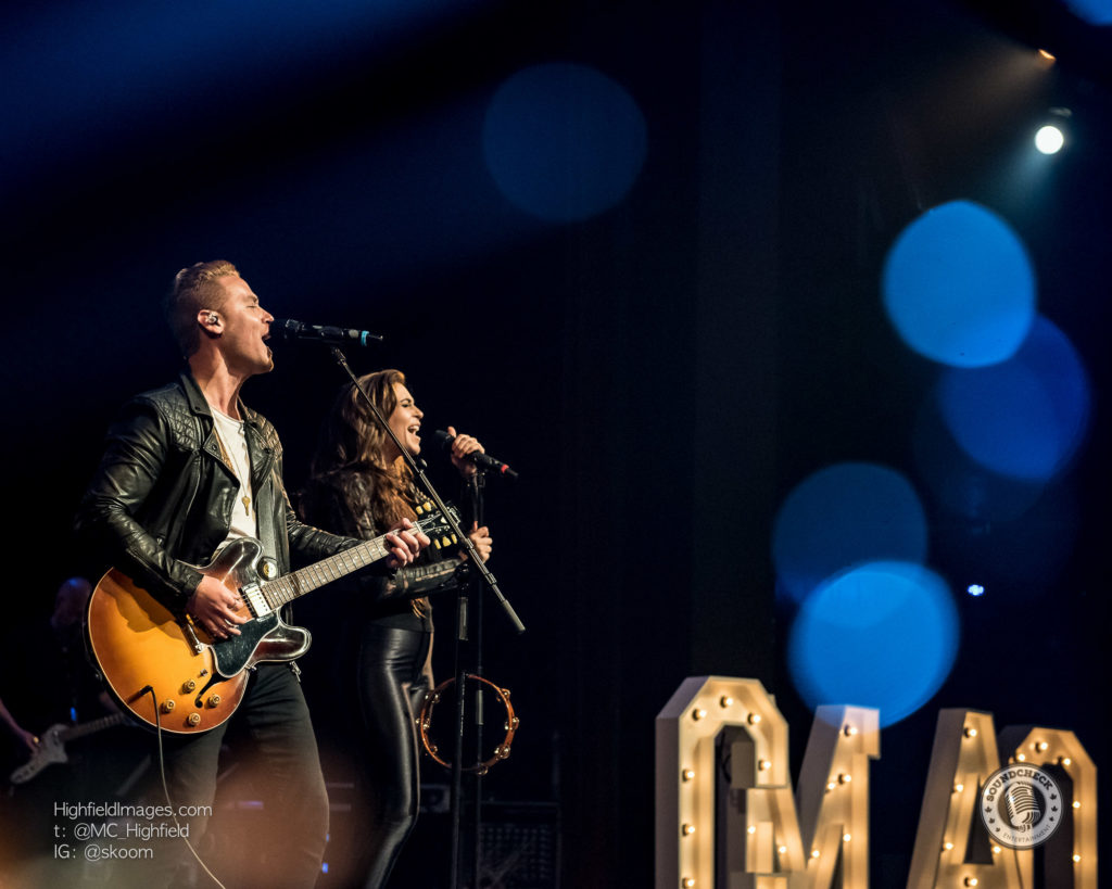 Autumn Hill performs during the CMAO Awards - photo by Mike Highfield