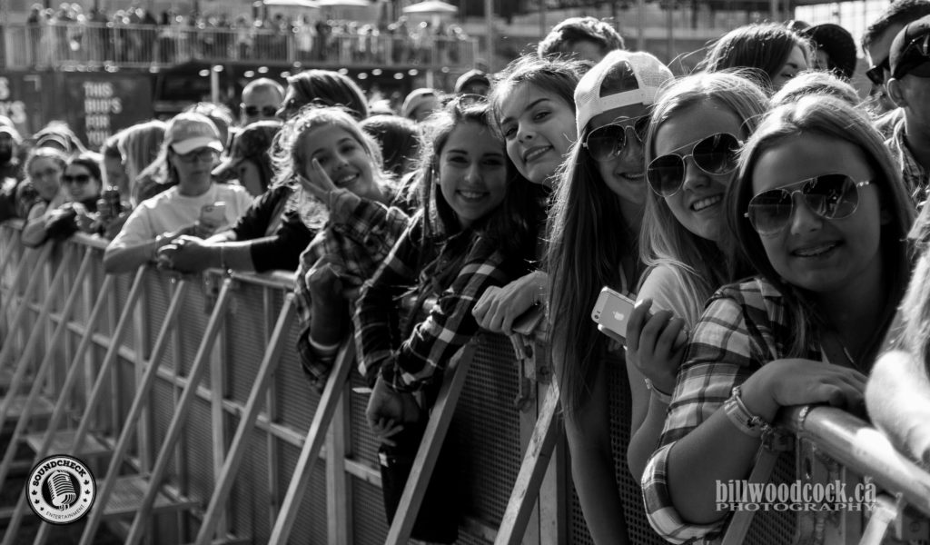 The Fans @ Trackside Music Festival in London, ONT - Photo: Bill Woodcock