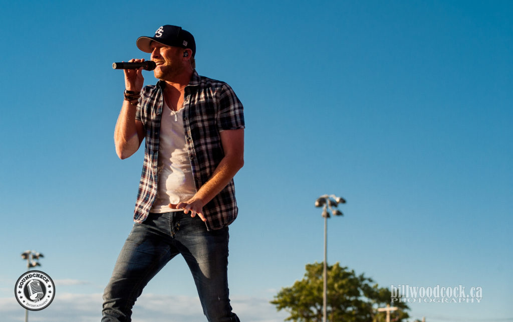 Cole Swindell performs at Trackside Music Festival in London, ONT - Photo: Bill Woodcock
