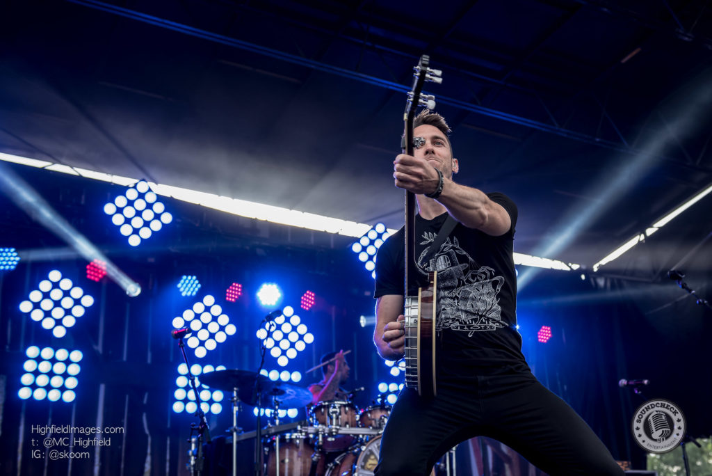 Cold Creek County perform at CMT Music Fest in Kitchener - Photo Mike Highfield