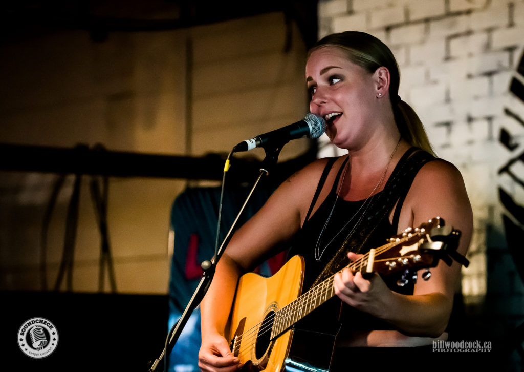 Jessica Mitchell performs during the ORR CCMA party in London - Photo: Bill Woodcock