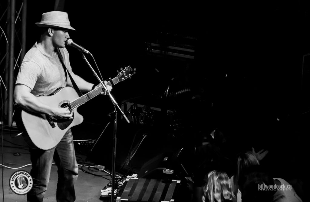 Ryan Bradley performs at Cowboys Ranch - Photo: Bill Woodcock
