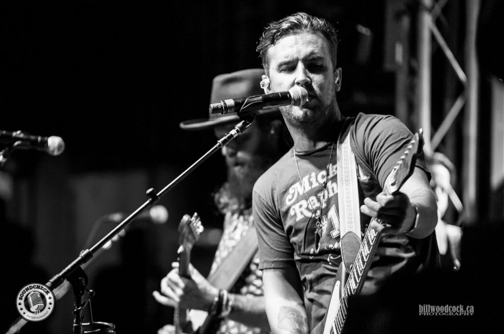 Brothers Osborne on stage at Cowboys Ranch in London ON - Photo: Bill Woodcock