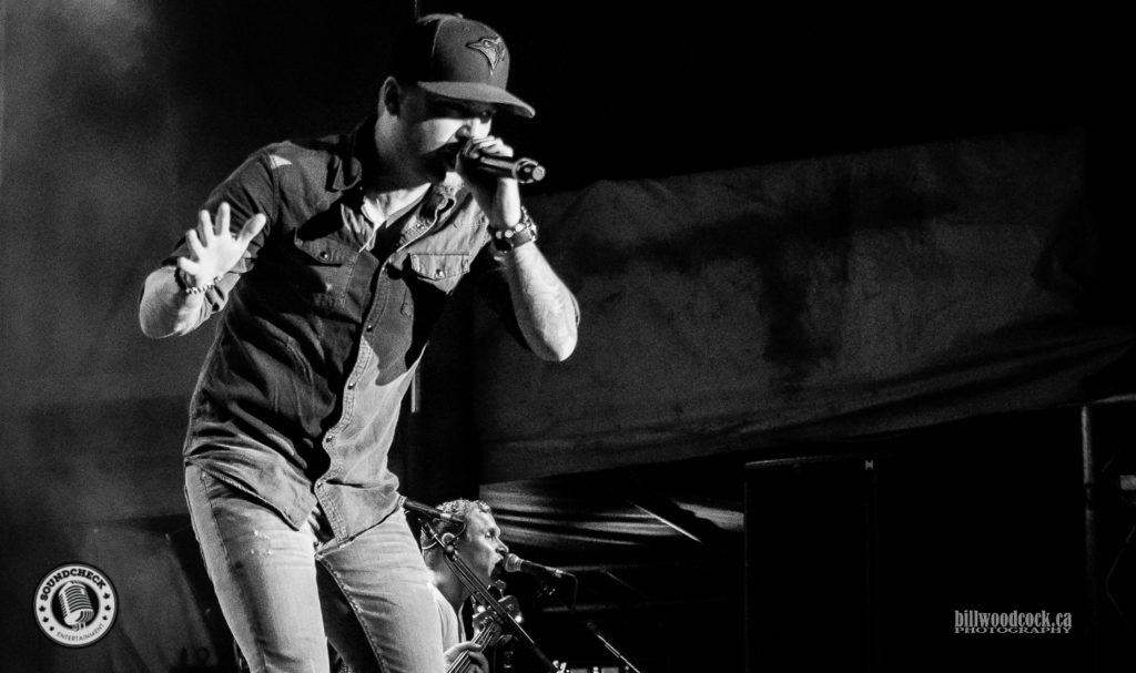 Dallas Smith performs at the Norfolk County Fair in Simcoe ON. - Photo: Bill Woodcock 