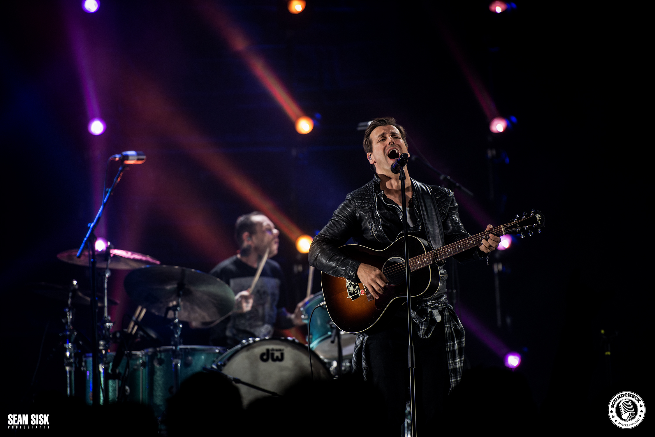 Raine Maida performs at TD Place with I Mother Earth – photo by Sean Sisk for Sound Check Entertainment