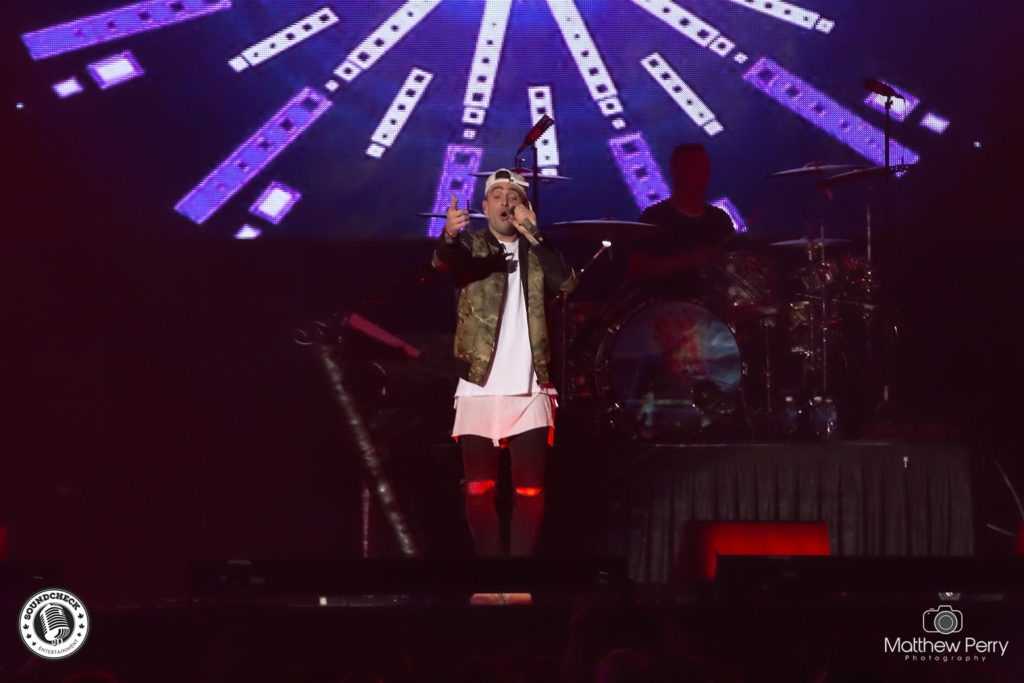 Hedley performs at iHeart Radio's Jingle Ball on November 25 at Air Canada Centre - photo by Matthew Perry