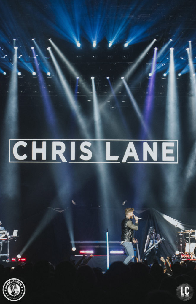 Chris Lane at Canadian Tire Centre. Photo by Laura Collins.