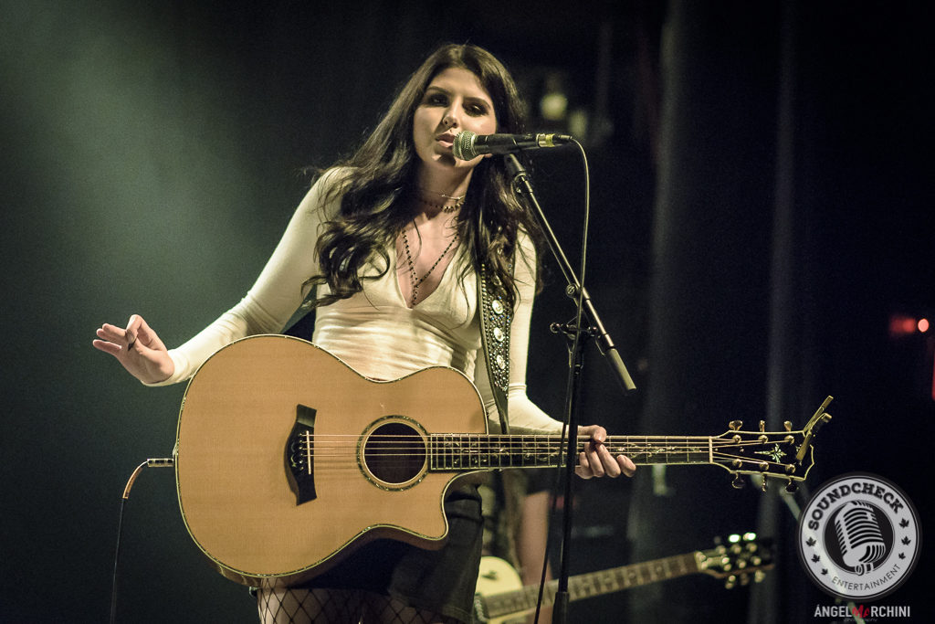 Alee Performs in Toronto at Canadian Music Week photo by Angel Marchini