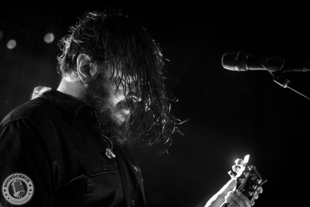 Seether rocks the Rapids Theatre in Niagara Falls, NY - photo by Mike Sansano
