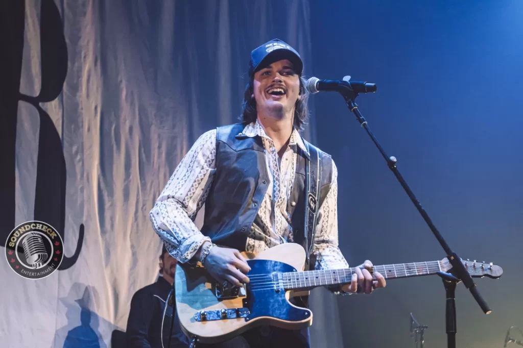 Chandler Walters performs at Hard Rock LIVE at the Hard Rock Hotel and Casino in Ottawa - Photo by Matthew Berard