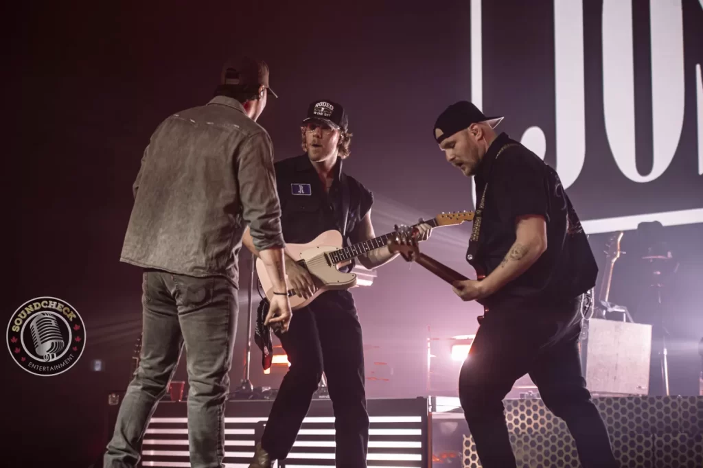 Josh Ross performs at Hard Rock LIVE at the Hard Rock Hotel and Casino in Ottawa - Photo by Matthew Berard